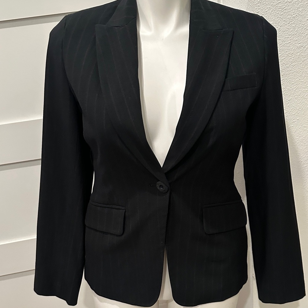 Elegant Black Pinstripe Blazer Size 10